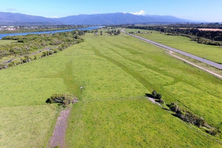 Photo of property in 17 State Highway 67, Westport, Cape Foulwind, 7892