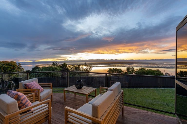 Photo of property in 21 Avonbank Place, Marybank, Nelson, 7010