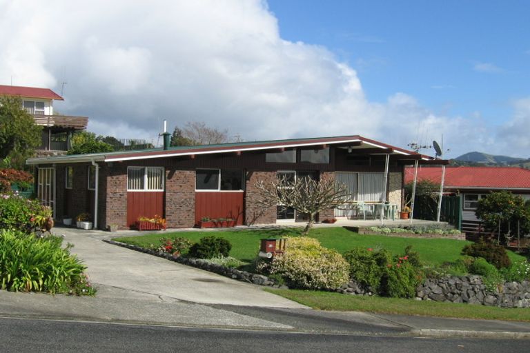 Photo of property in 20 Mountain Road, Morningside, Whangarei, 0110