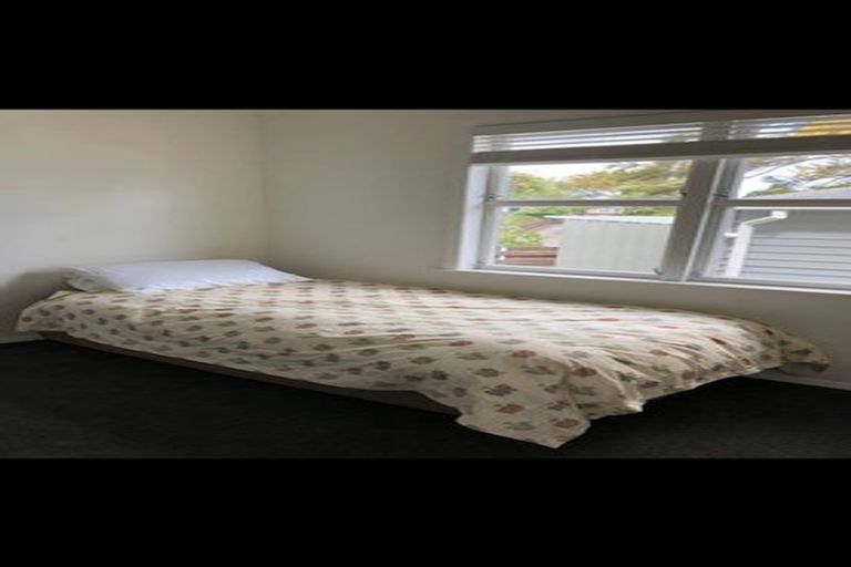 Photo of property in 43b Abraham Crescent, Milson, Palmerston North, 4414