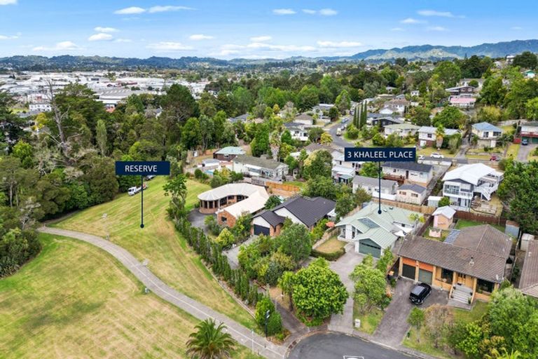 Photo of property in 3 Khaleel Place, Henderson, Auckland, 0612