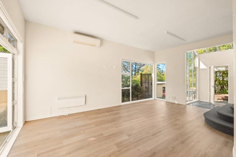 Photo of property in 9b Kinsey Terrace, Clifton, Christchurch, 8081