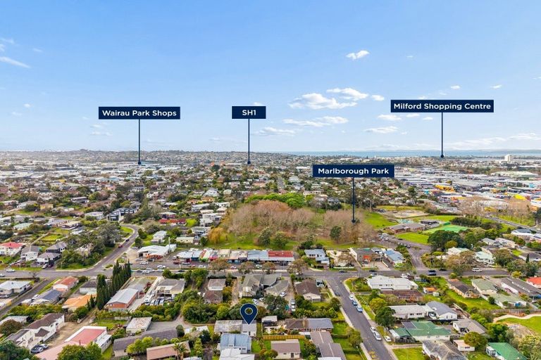 Photo of property in 3/28 Chartwell Avenue, Glenfield, Auckland, 0629
