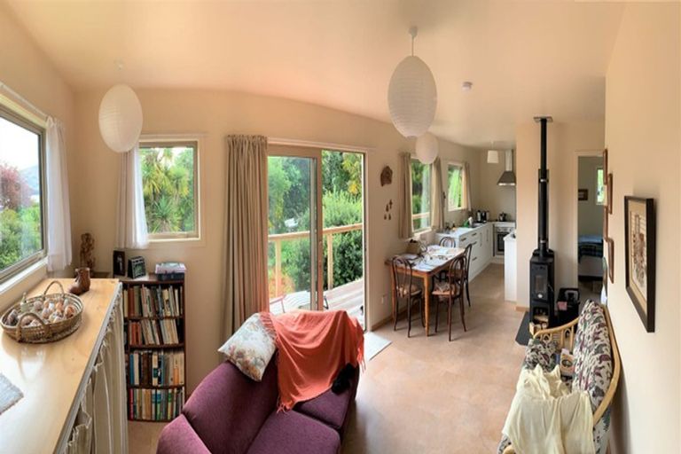 Photo of property in 5 Waikana Street, Broad Bay, Dunedin, 9014