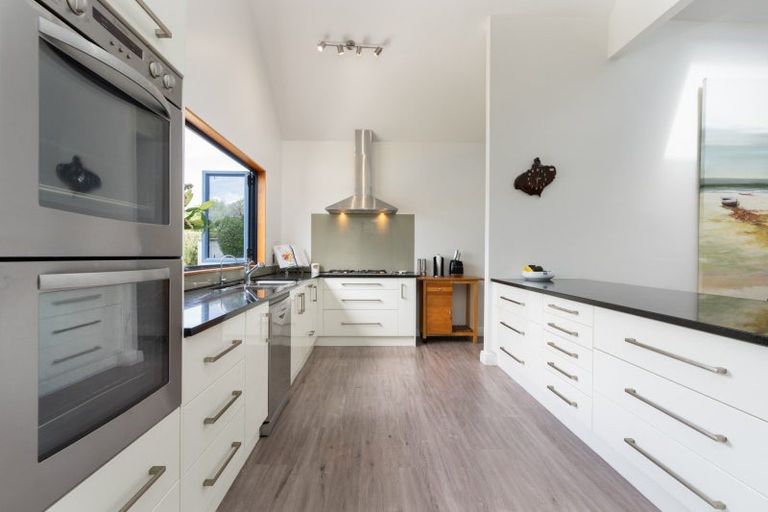 Photo of property in 21 Pencarrow Road, Tamahere, Hamilton, 3283