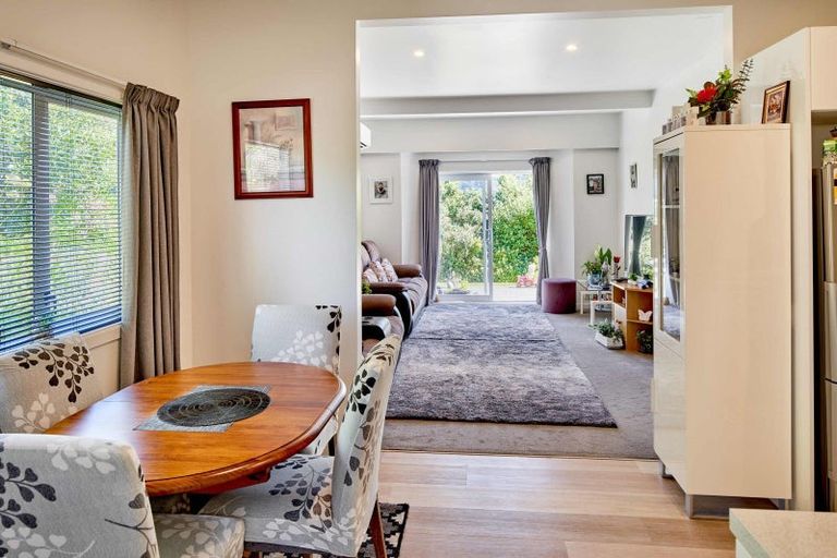 Photo of property in 27 Awatea Street, Ranui, Porirua, 5024