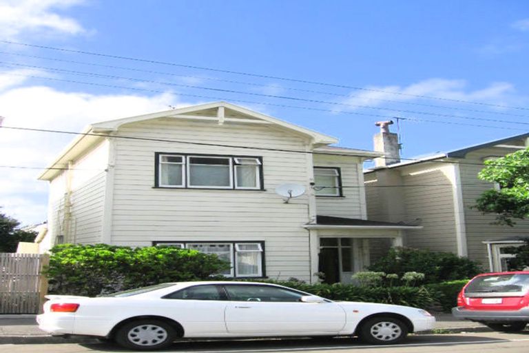 Photo of property in 10 Burnell Avenue, Thorndon, Wellington, 6011