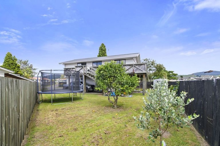 Photo of property in 16 Bronte Place, Owhata, Rotorua, 3010
