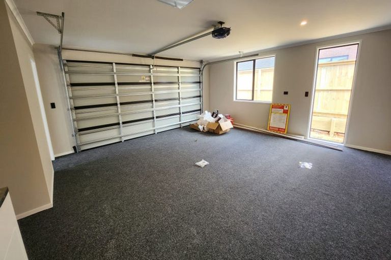 Photo of property in 4 Jonah Lomu Drive, Paerata, 2124