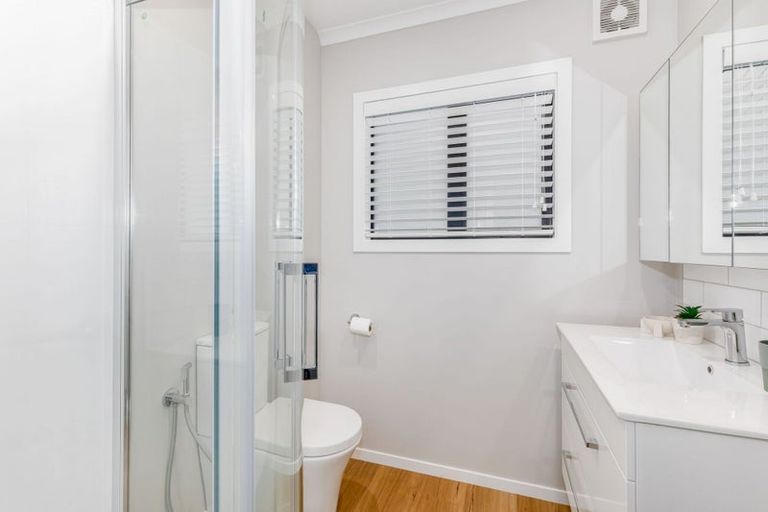 Photo of property in 11 Te Hoiere Street, Aotea, Porirua, 5024