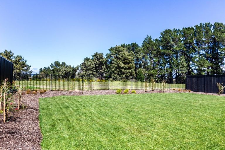 Photo of property in 122 Harakeke Drive, Wharewaka, Taupo, 3330