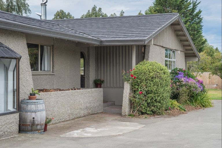 Photo of property in 11 Bath Street, Pareora West, Timaru, 7972