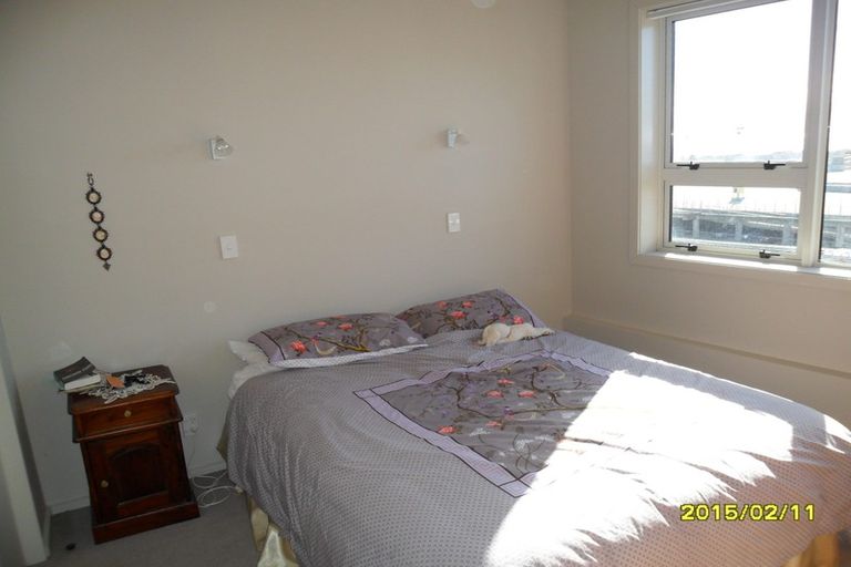 Photo of property in Stadium Garden Flats, 314/107 Thorndon Quay, Pipitea, Wellington, 6011