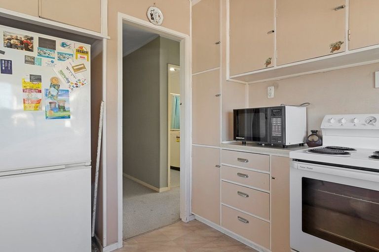 Photo of property in 52 Bureta Road, Otumoetai, Tauranga, 3110