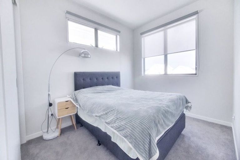 Photo of property in 24 Porowha Road, Westgate, Auckland, 0814