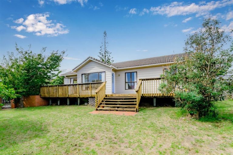 Photo of property in 14 Arnold Grove, Paraparaumu Beach, Paraparaumu, 5032