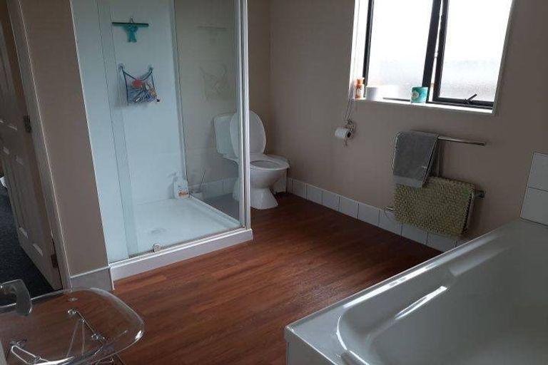 Photo of property in 20a Granville Street, Silverstream, Upper Hutt, 5019