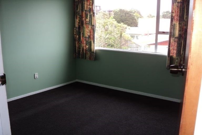 Photo of property in 32 Rothwell Street, Titahi Bay, Porirua, 5022