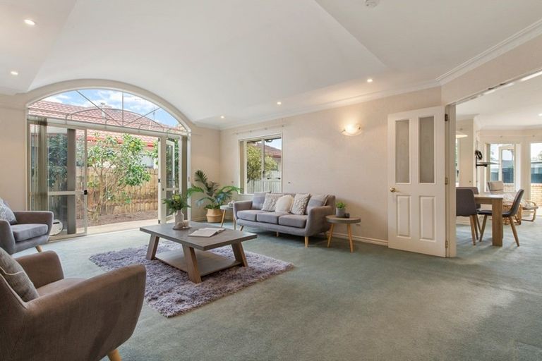 Photo of property in 111 Gravatt Road, Papamoa Beach, Papamoa, 3118