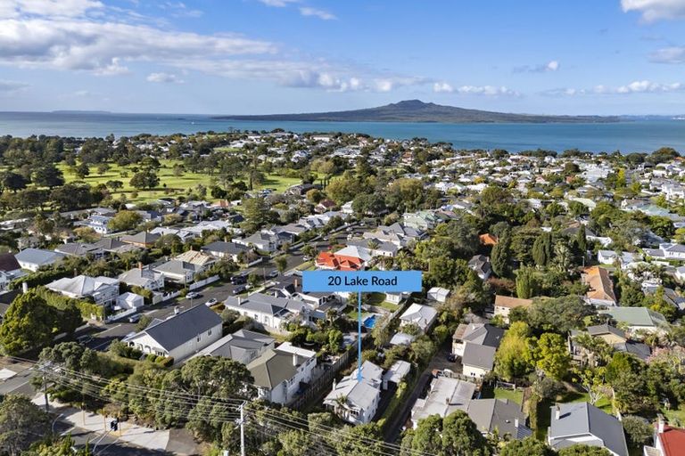 Photo of property in 20 Lake Road, Devonport, Auckland, 0624