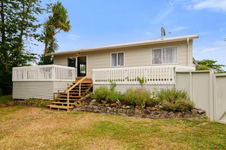 Photo of property in 19a Augustus Earle Place, Pukehangi, Rotorua, 3015