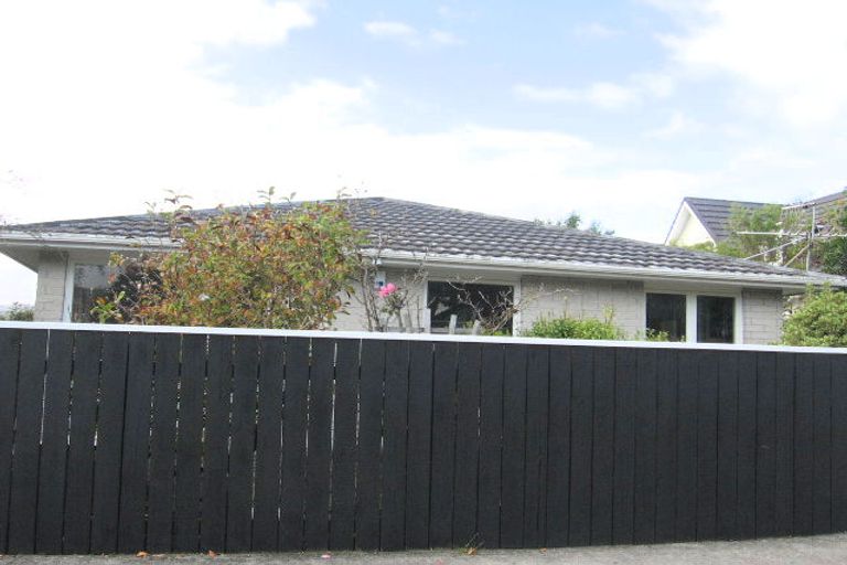 Photo of property in 26 Bloomfield Terrace, Hutt Central, Lower Hutt, 5010