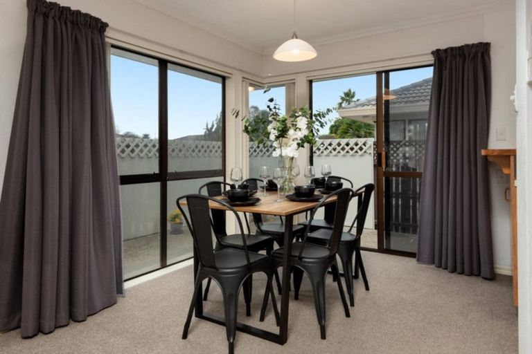 Photo of property in 1/2 Sunrise Avenue, Mount Maunganui, 3116