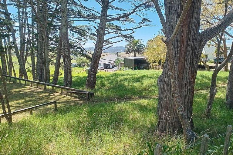 Photo of property in 245 Anderson Road, Helensville, 0875