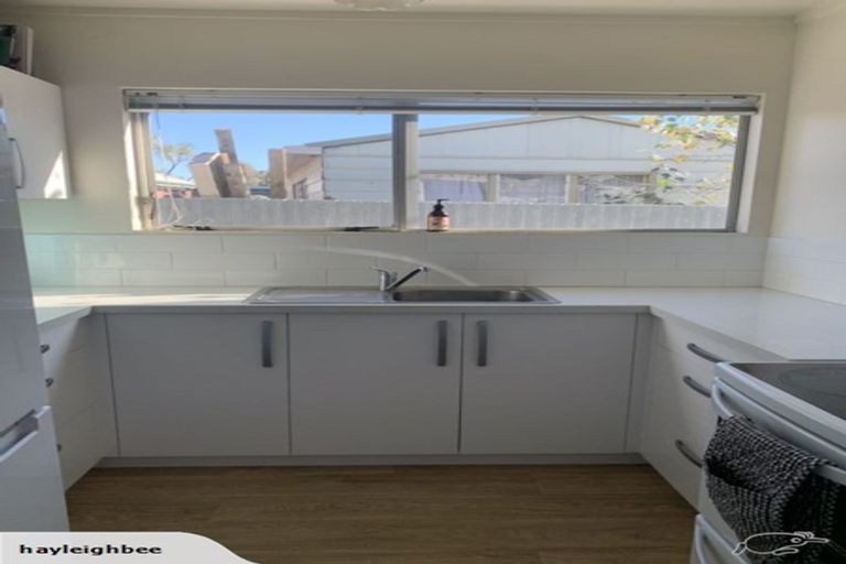 Photo of property in 2/41 Bowhill Road, New Brighton, Christchurch, 8083