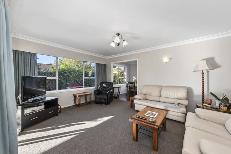 Photo of property in 11 Fiona Place, Dinsdale, Hamilton, 3204