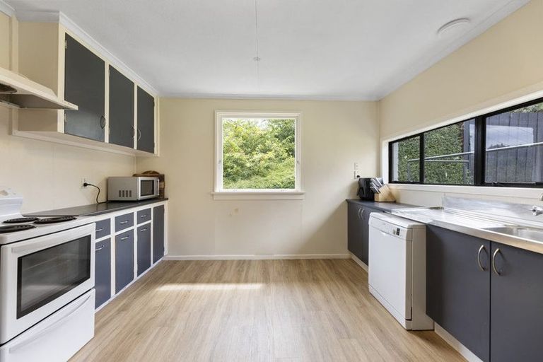 Photo of property in 485 Kaikorai Valley Road, Bradford, Dunedin, 9011