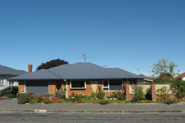 Photo of property in 62 Cameron Street, Ashburton, 7700