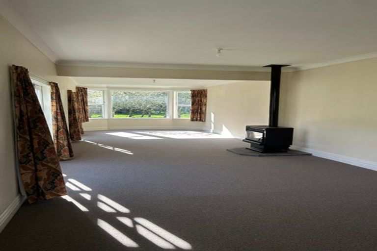 Photo of property in 417c Grays Road, Pauatahanui, Porirua, 5381