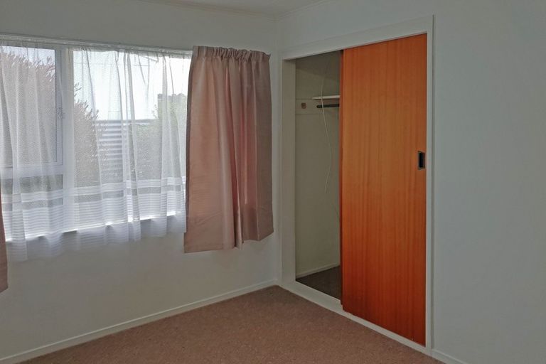 Photo of property in 2/22 Oxford Street, Taradale, Napier, 4112