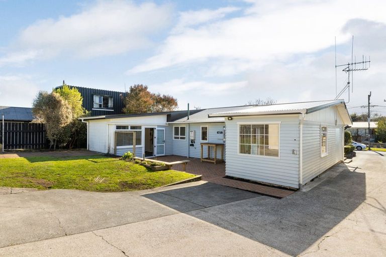 Photo of property in 25 English Street, St Andrews, Hamilton, 3200