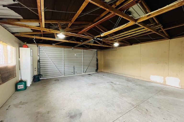 Photo of property in 111 Nile Road, Milford, Auckland, 0620