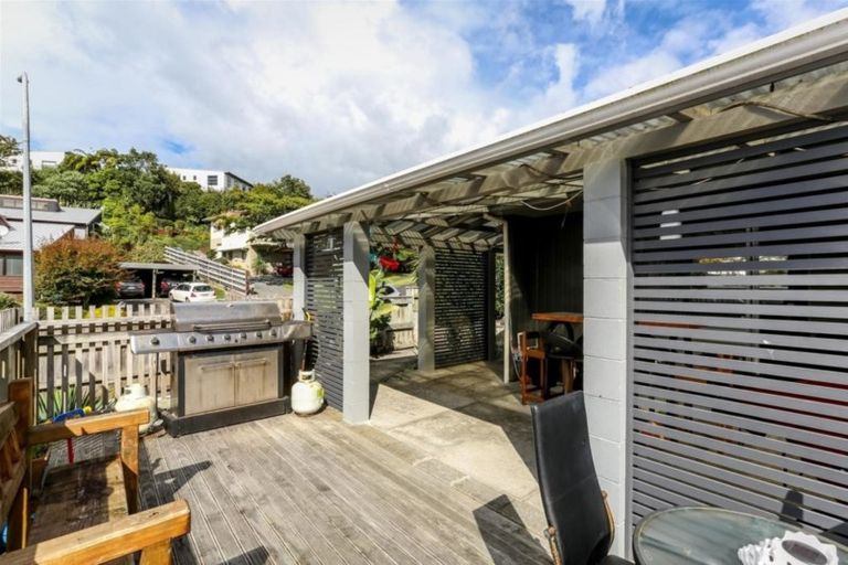 Photo of property in 47 Maratahu Street, Westown, New Plymouth, 4310
