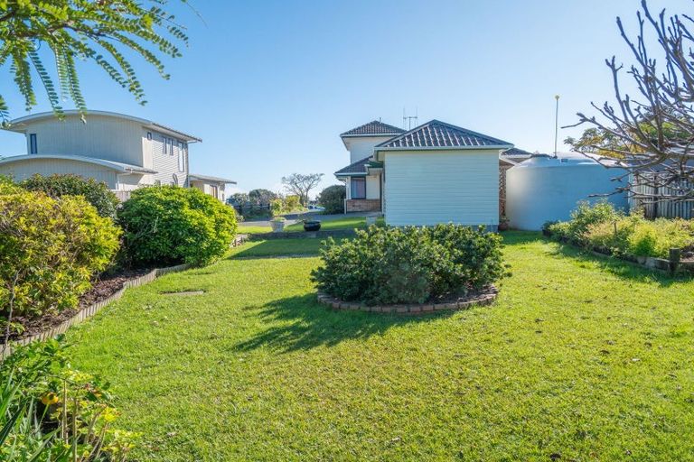 Photo of property in 136 State Highway 10, Coopers Beach, 0420