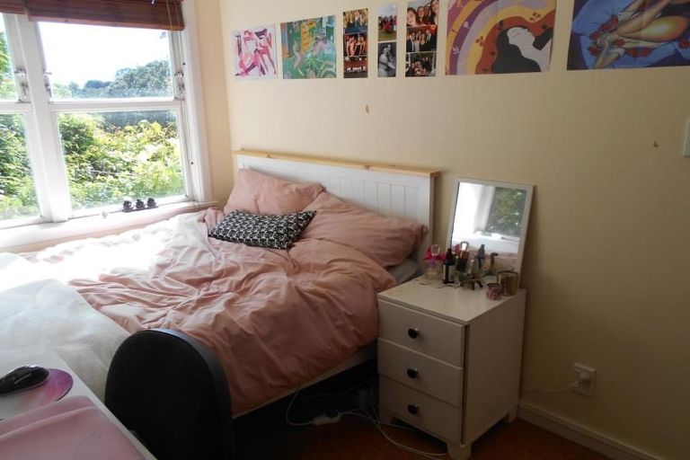 Photo of property in 23 Raroa Road, Kelburn, Wellington, 6012