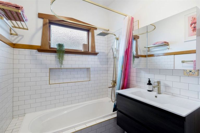 Photo of property in 225 Westminster Street, Mairehau, Christchurch, 8013