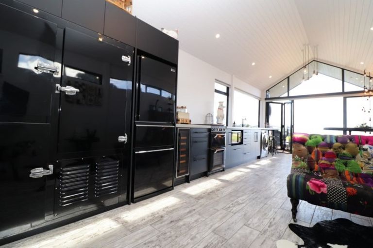 Photo of property in 709 Thames Coast Sh25 Road, Tapu, Thames, 3575