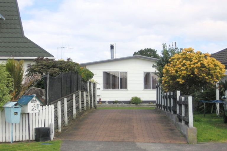 Photo of property in 9 Inverell Place, Mount Maunganui, 3116