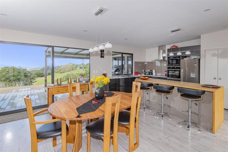 Photo of property in 24 Chatsfield Place, Te Kamo, Whangarei, 0112