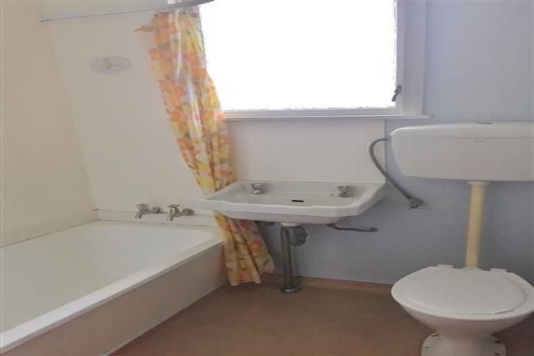 Photo of property in 145 Puriri Street, Castlecliff, Whanganui, 4501