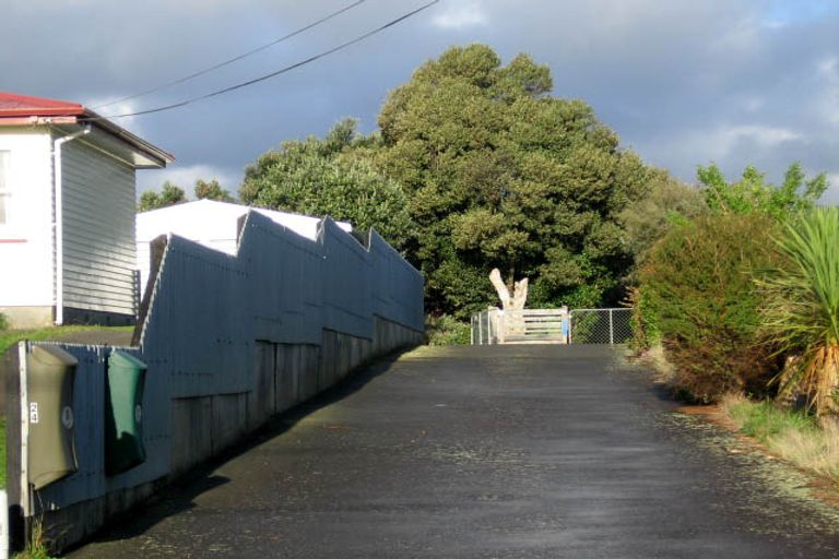 Photo of property in 22 Michael Road, Paraparaumu Beach, Paraparaumu, 5032