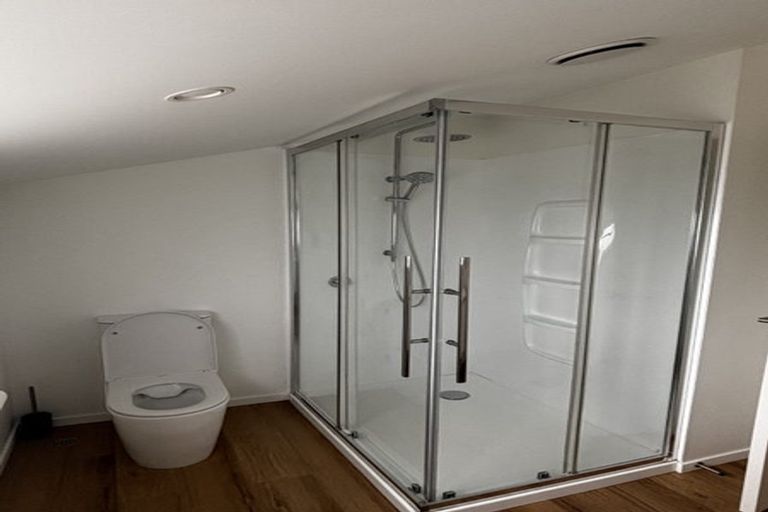 Photo of property in 56a Oxford Terrace, Epuni, Lower Hutt, 5011