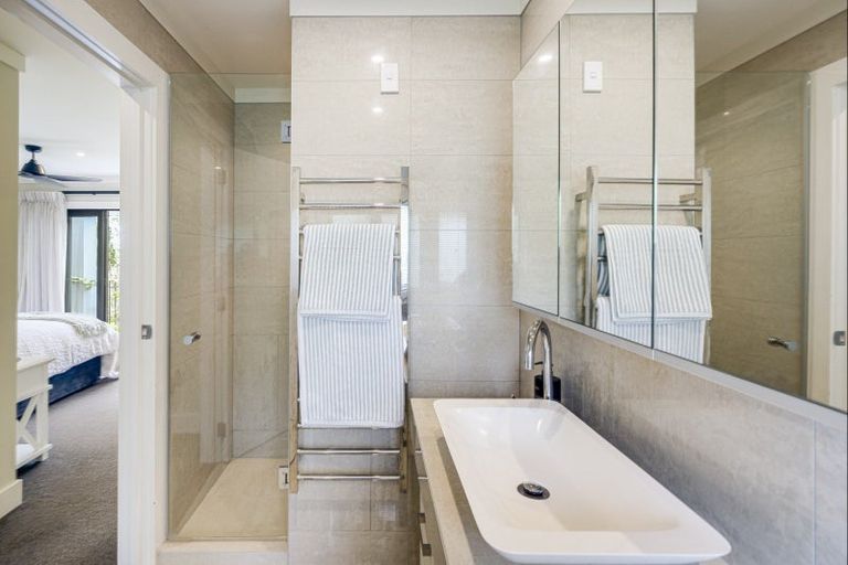 Photo of property in 43 Greenwood Road, Havelock North, 4130