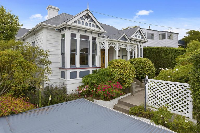 Photo of property in 77 Hawthorn Avenue, Mornington, Dunedin, 9011