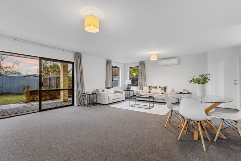 Photo of property in 3/100 Baker Street, New Brighton, Christchurch, 8083