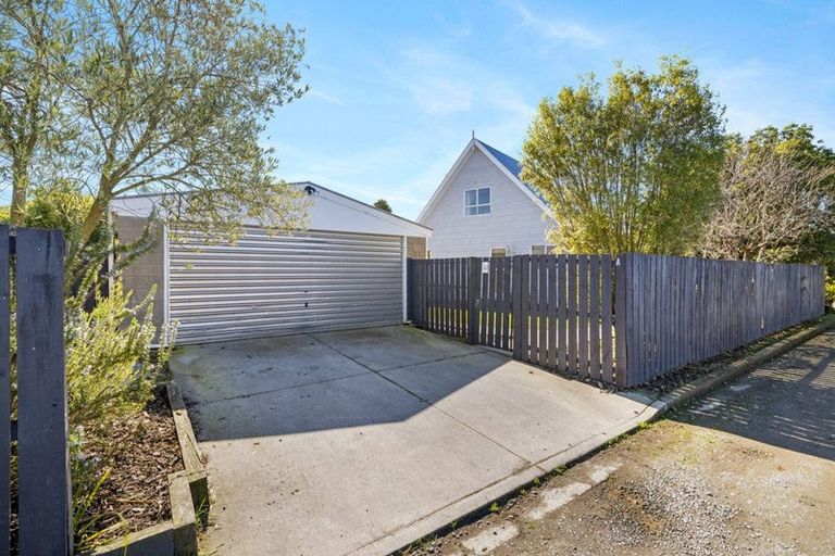 Photo of property in 1/17d Te Maru Place, Redwood, Christchurch, 8051